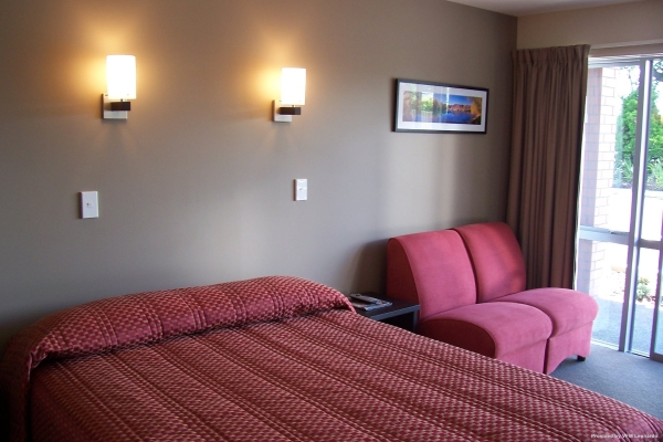 Cranford Oak Motel